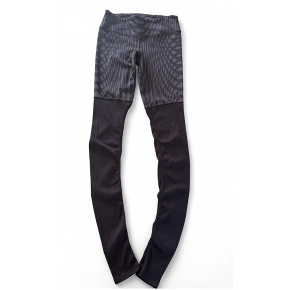 Alo Goddess yoga leggings size small - Picture 4 of 4